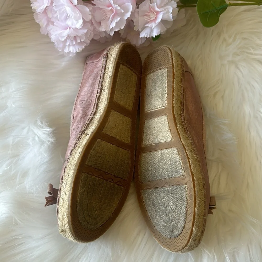 Simply Vera Wang Espadrille Sparkly Stones Flat Shoes Size 8.5